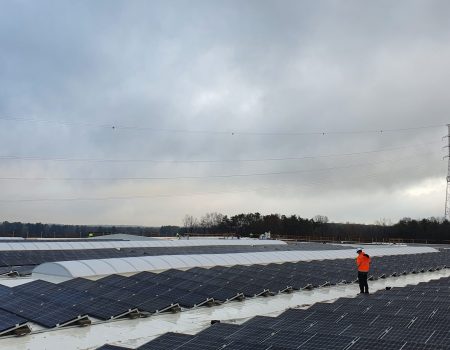 Installatie zonnepanelen